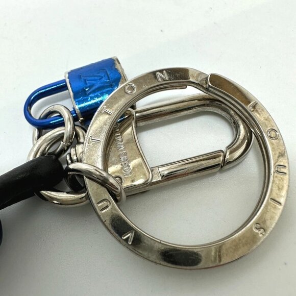 LOUIS VUITTON M61713 Portocle Knot Lock Bag Bag Charm Key Holder - Picture 9 of 10